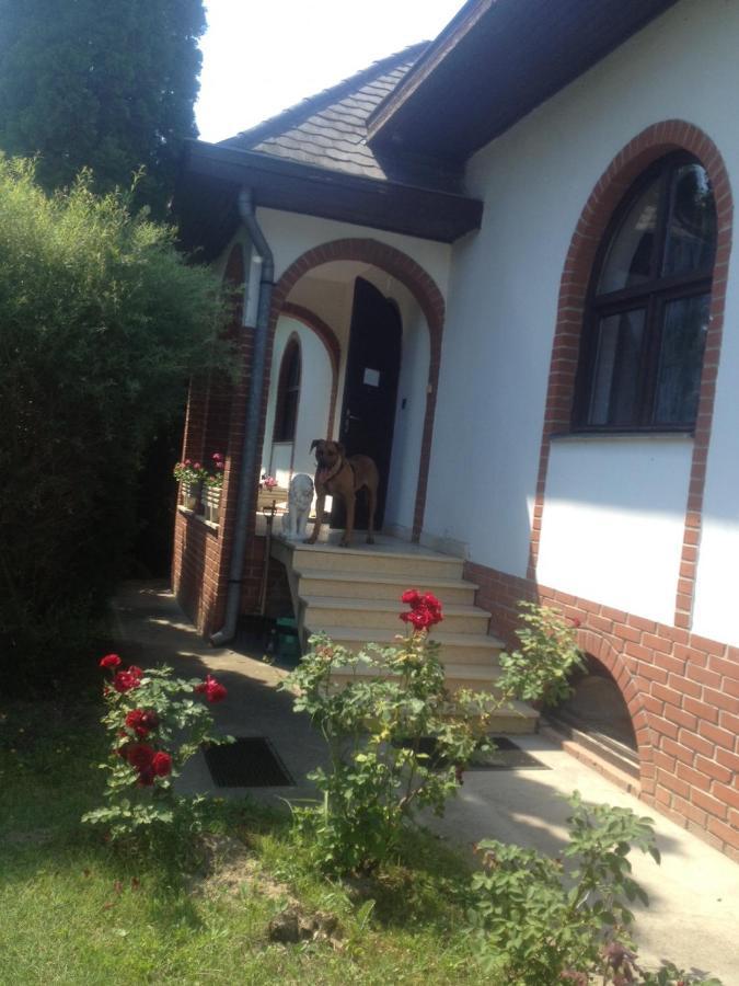 Landhaus Toereki Mit Pool Siófok Exterior foto